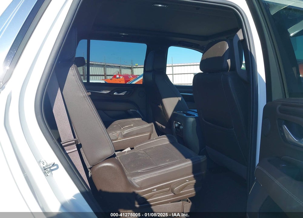 2022 GMC YUKON 4WD DENALI VIN: 1GKS2DKL0NR198443