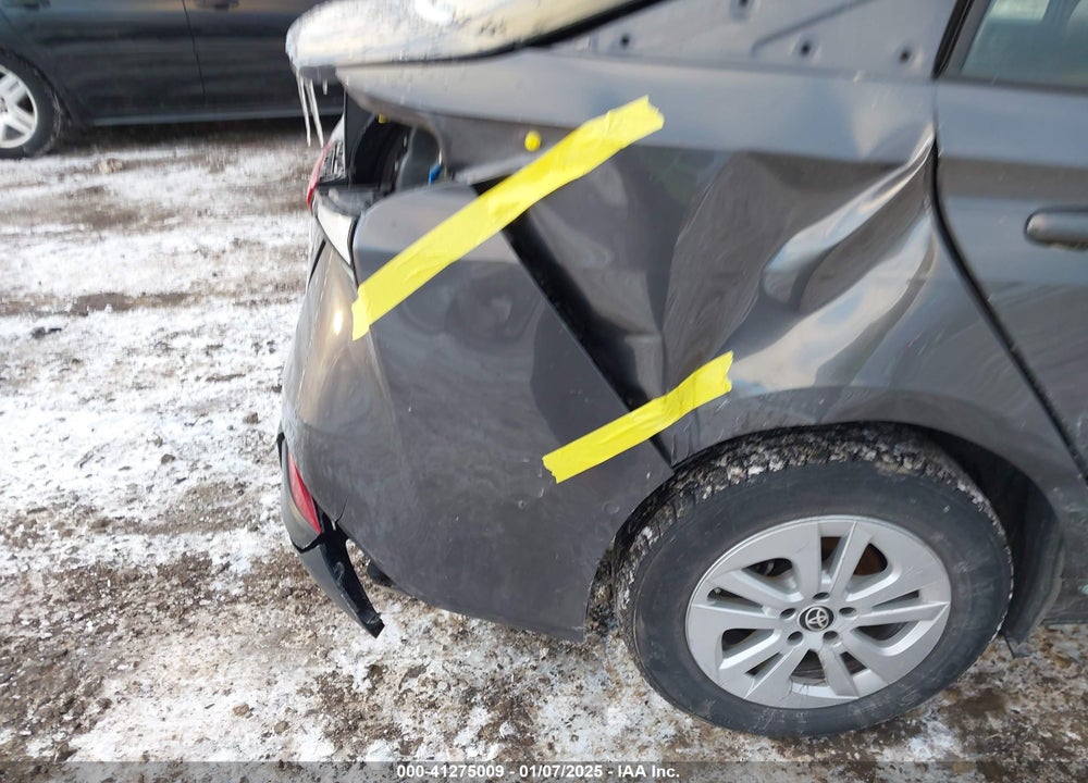 2019 TOYOTA PRIUS LE VIN: JTDKARFU1K3096856