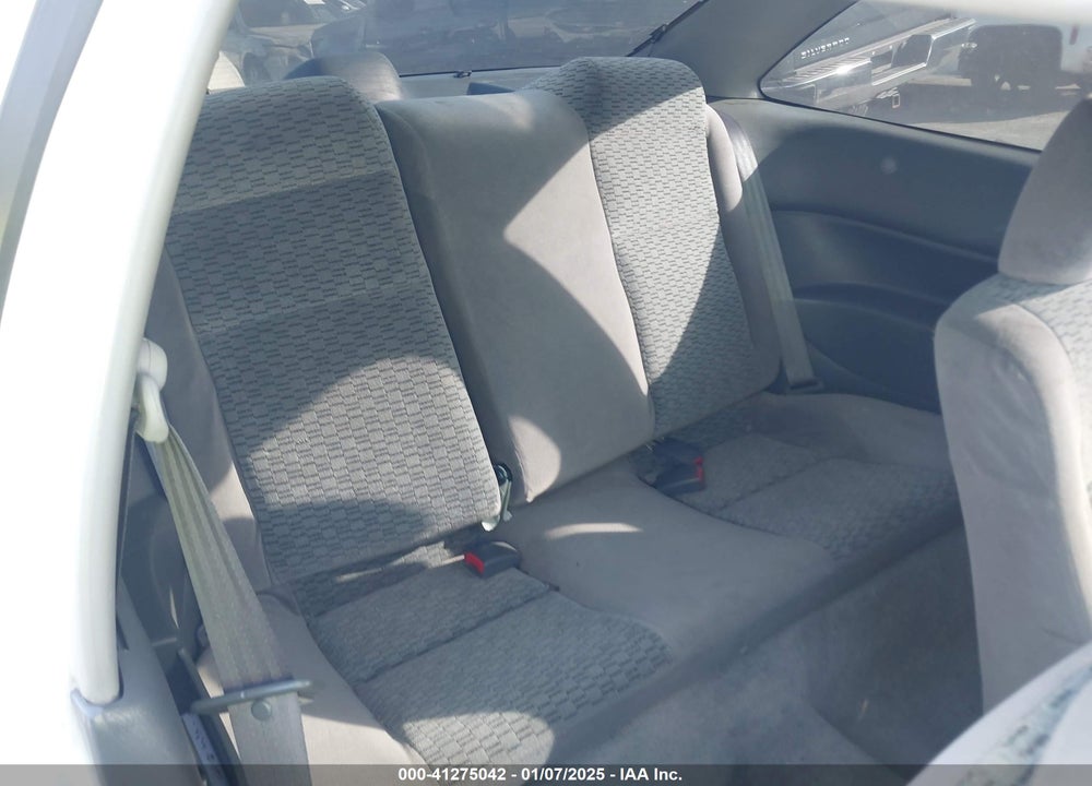 2000 HONDA CIVIC DX VIN: 1HGEJ6223YL033719