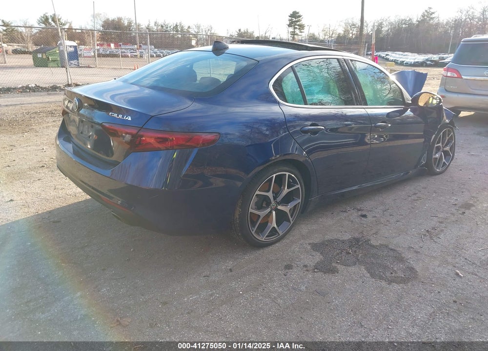 2021 ALFA ROMEO GIULIA VIN: ZARFANBN4M7648988