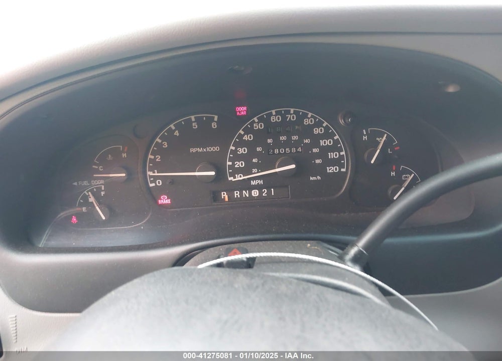 1998 MERCURY MOUNTAINEER VIN: 4M2ZU55P8WUJ40775