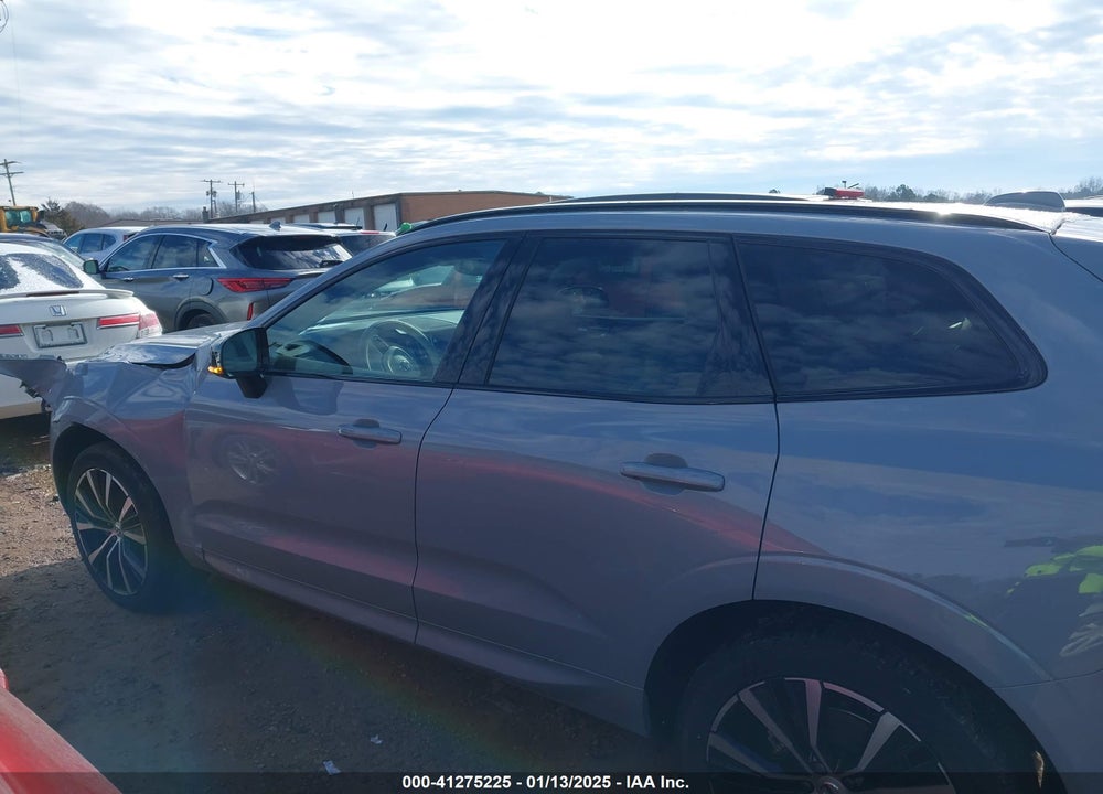 2024 VOLVO XC60 VIN: YV4L12RL2R1820409