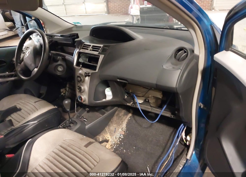 2007 TOYOTA YARIS VIN: JTDJT903575070200