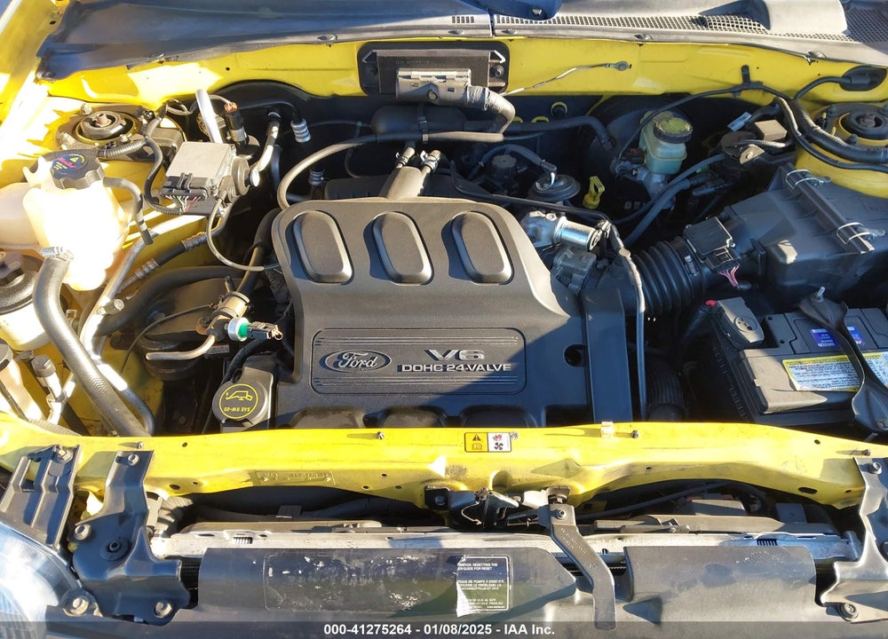 2002 FORD ESCAPE XLT VIN: 1FMYU03162KB32162