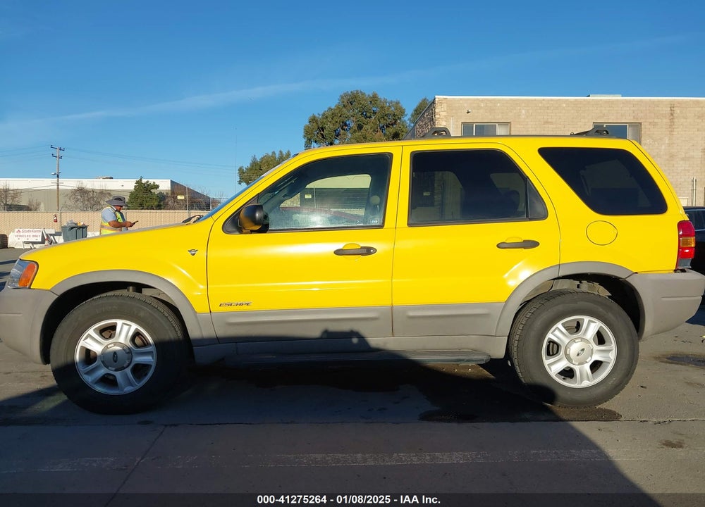 2002 FORD ESCAPE XLT VIN: 1FMYU03162KB32162