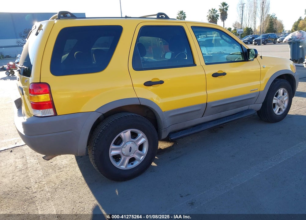 2002 FORD ESCAPE XLT VIN: 1FMYU03162KB32162
