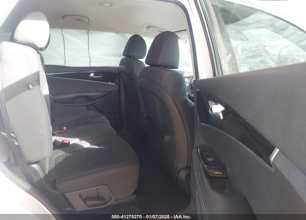2019 KIA SORENTO 2.4L L VIN: 5XYPG4A36KG611142