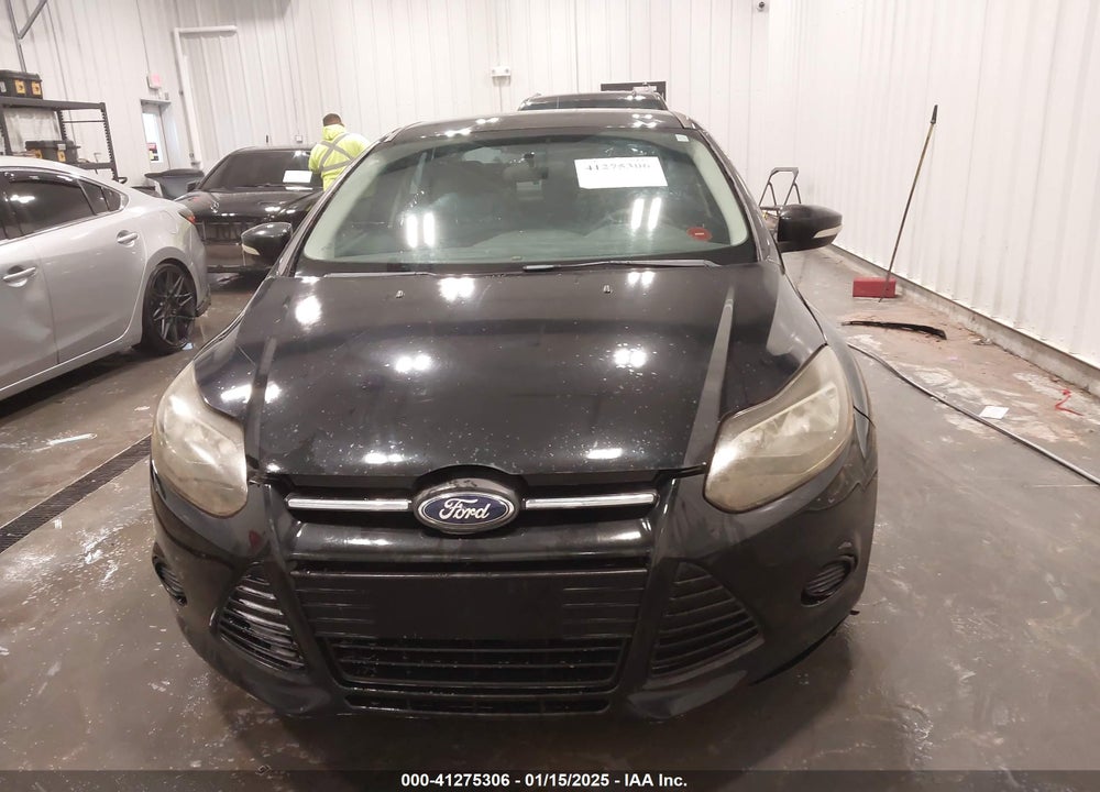 2014 FORD FOCUS VIN: 1FADP3F21EL254402
