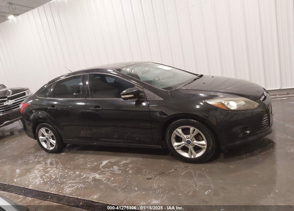 2014 FORD FOCUS VIN: 1FADP3F21EL254402
