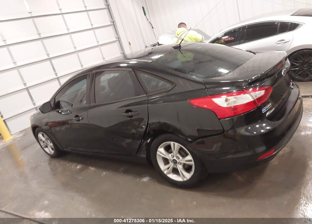 2014 FORD FOCUS VIN: 1FADP3F21EL254402