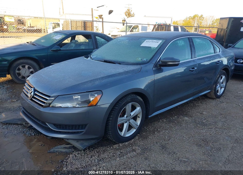 2013 VOLKSWAGEN PASSAT 2.5L SE VIN: 1VWBP7A38DC123620