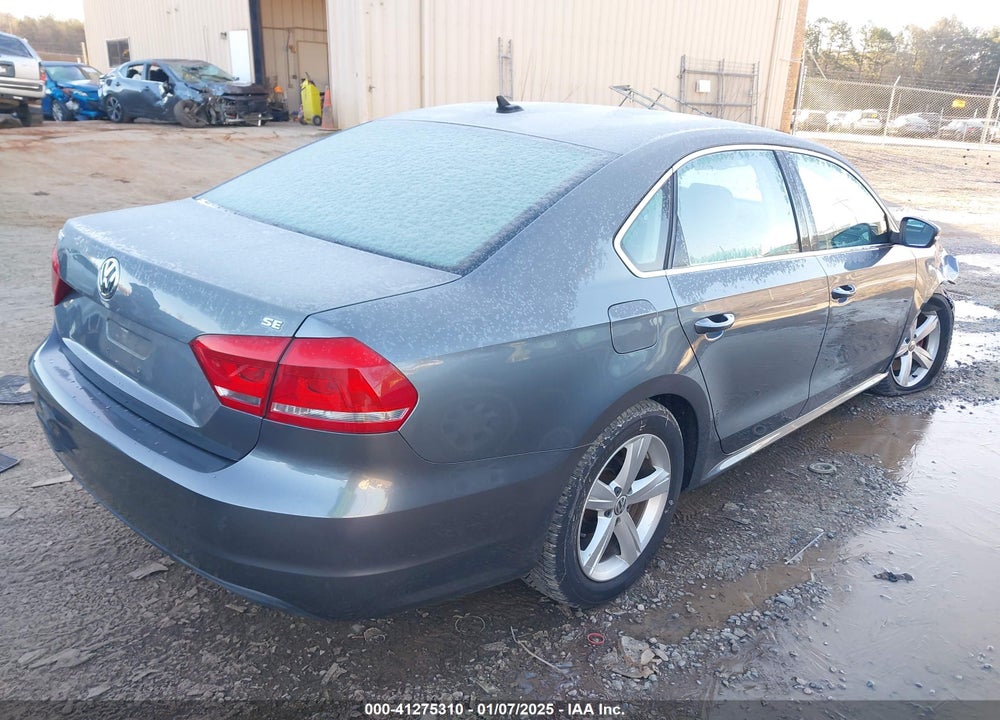 2013 VOLKSWAGEN PASSAT 2.5L SE VIN: 1VWBP7A38DC123620