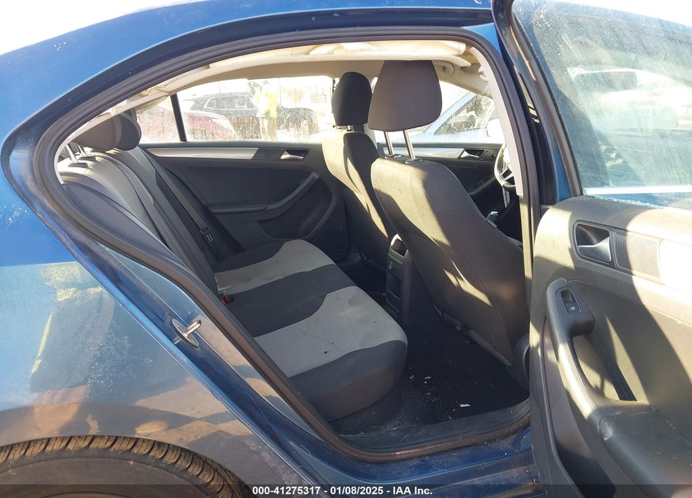 2017 VOLKSWAGEN JETTA VIN: 3VW167AJ9HM227650