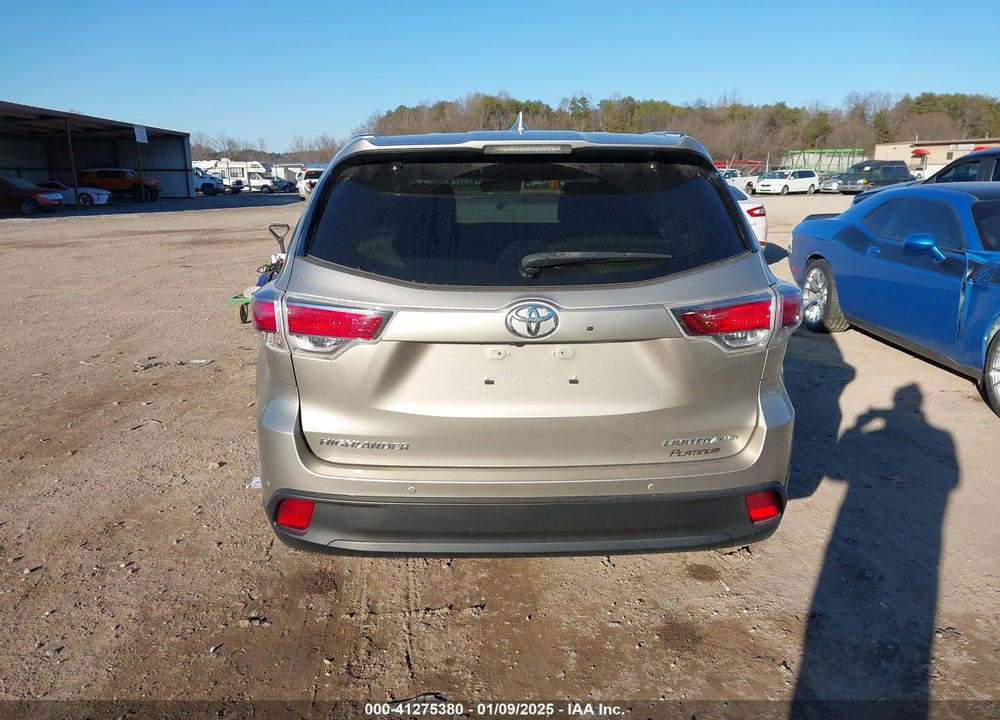 2014 TOYOTA HIGHLANDER LIMITED PLATINUM V6 VIN: 5TDDKRFH5ES038678