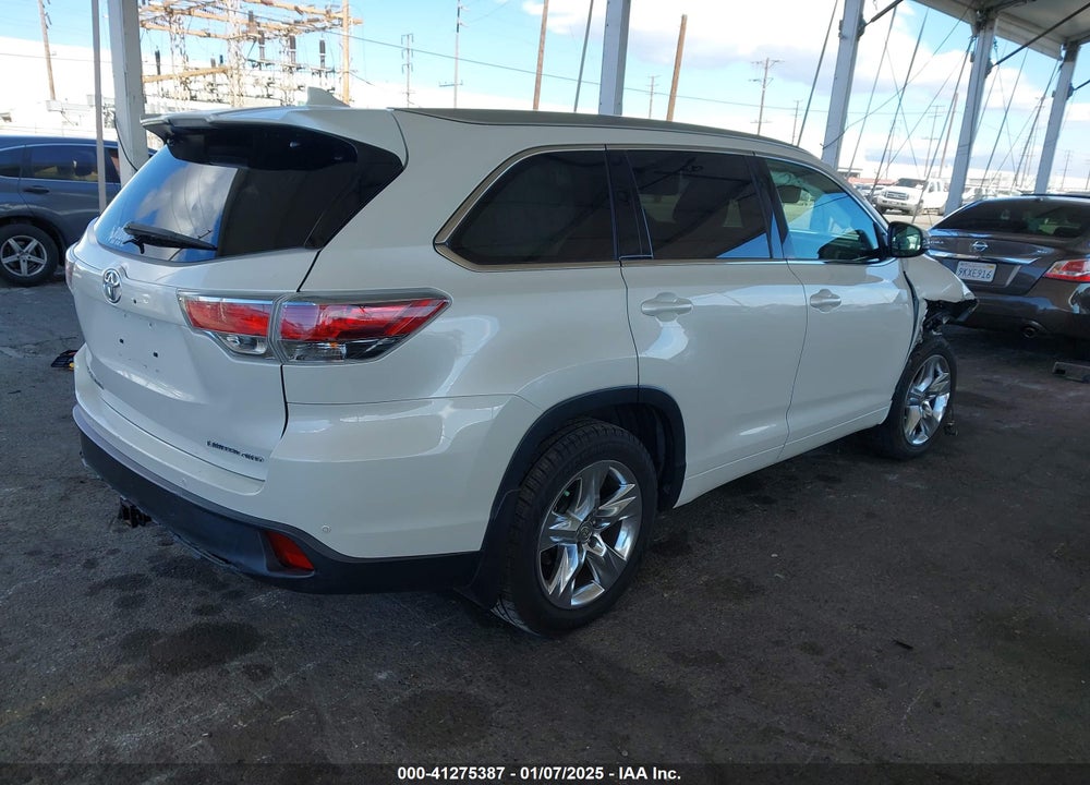 2015 TOYOTA HIGHLANDER LIMITED PLATINUM V6 VIN: 5TDDKRFH4FS151796