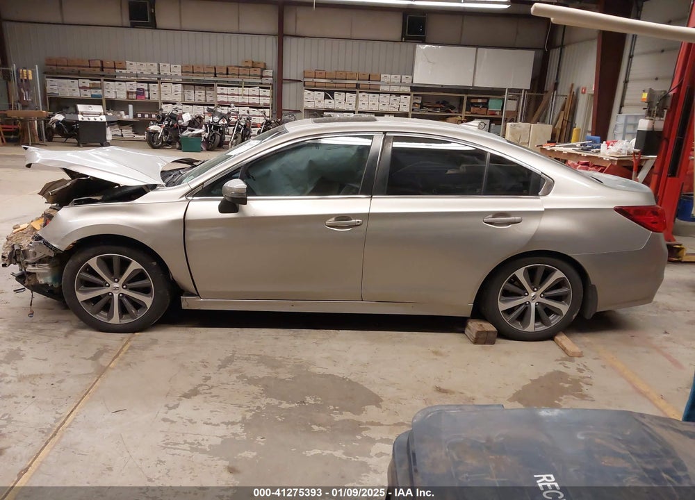 2017 SUBARU LEGACY 2.5I LIMITED VIN: 4S3BNAN60H3045513