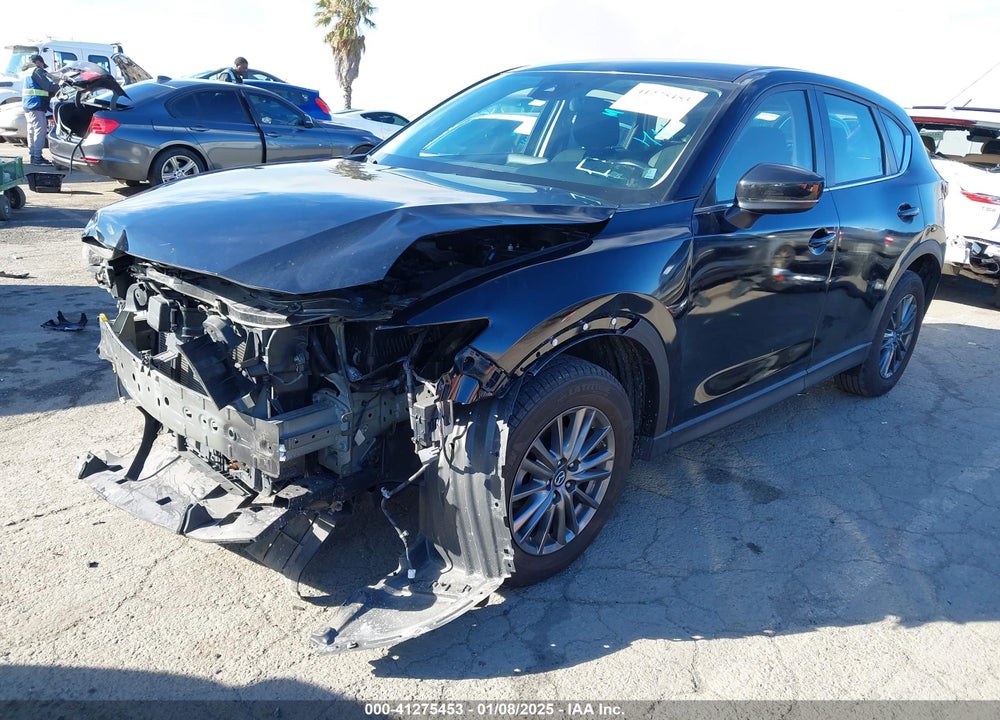 2018 MAZDA CX-5 SPORT VIN: JM3KFBBM4J0423949