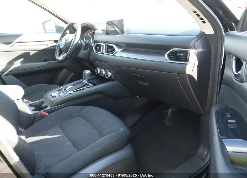 2018 MAZDA CX-5 SPORT VIN: JM3KFBBM4J0423949