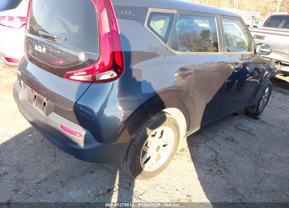 2022 KIA SOUL VIN: KNDJ23AU7N7828210