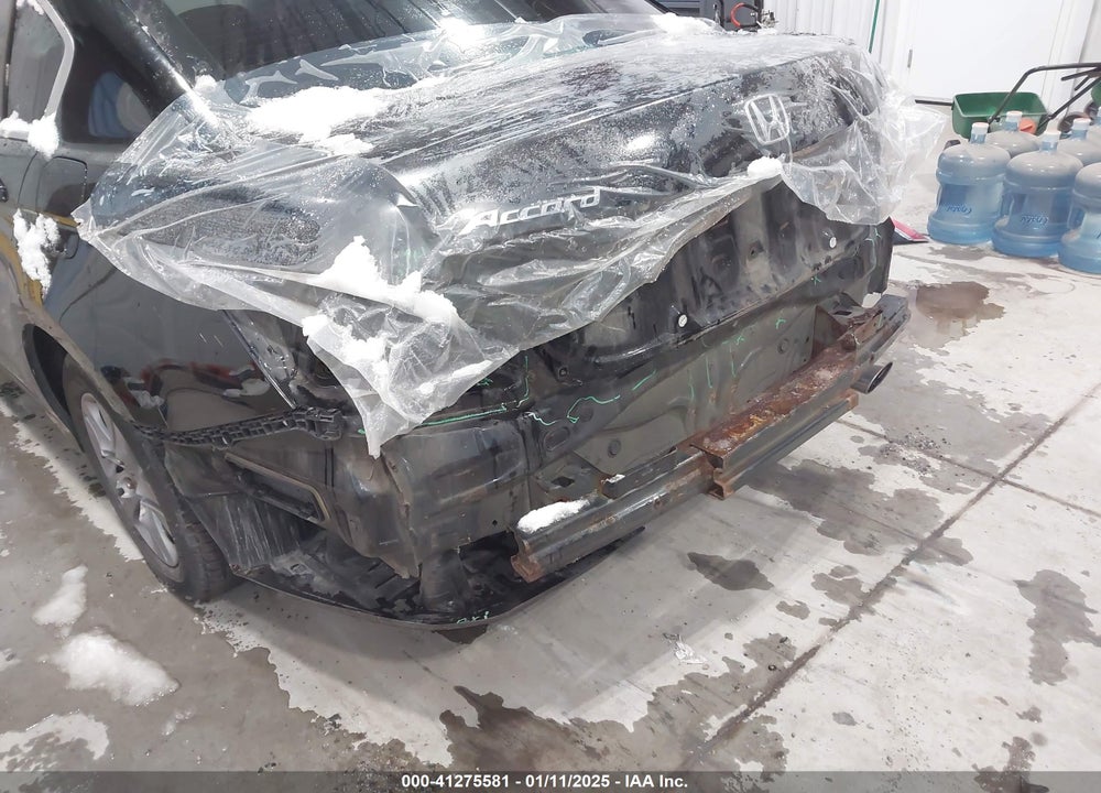 2011 HONDA ACCORD VIN: 1HGCP2F68BA091517