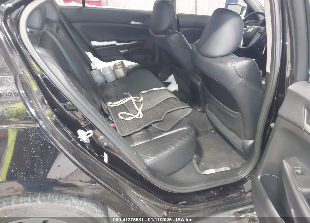 2011 HONDA ACCORD VIN: 1HGCP2F68BA091517