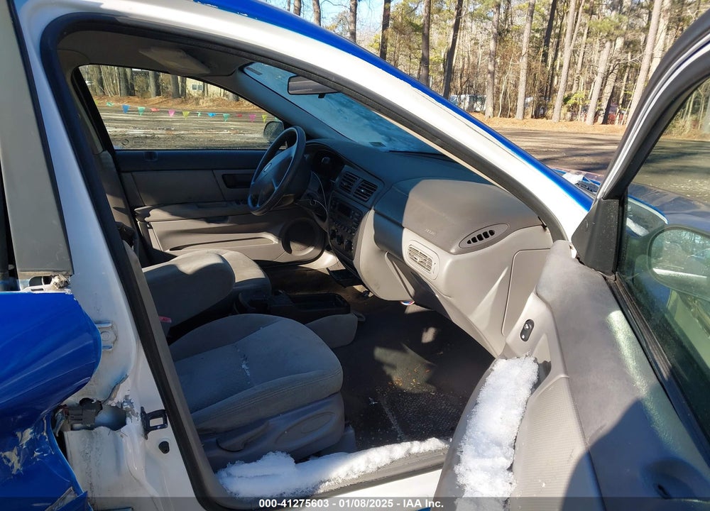 2003 FORD TAURUS LX VIN: 1FAFP52213G269854