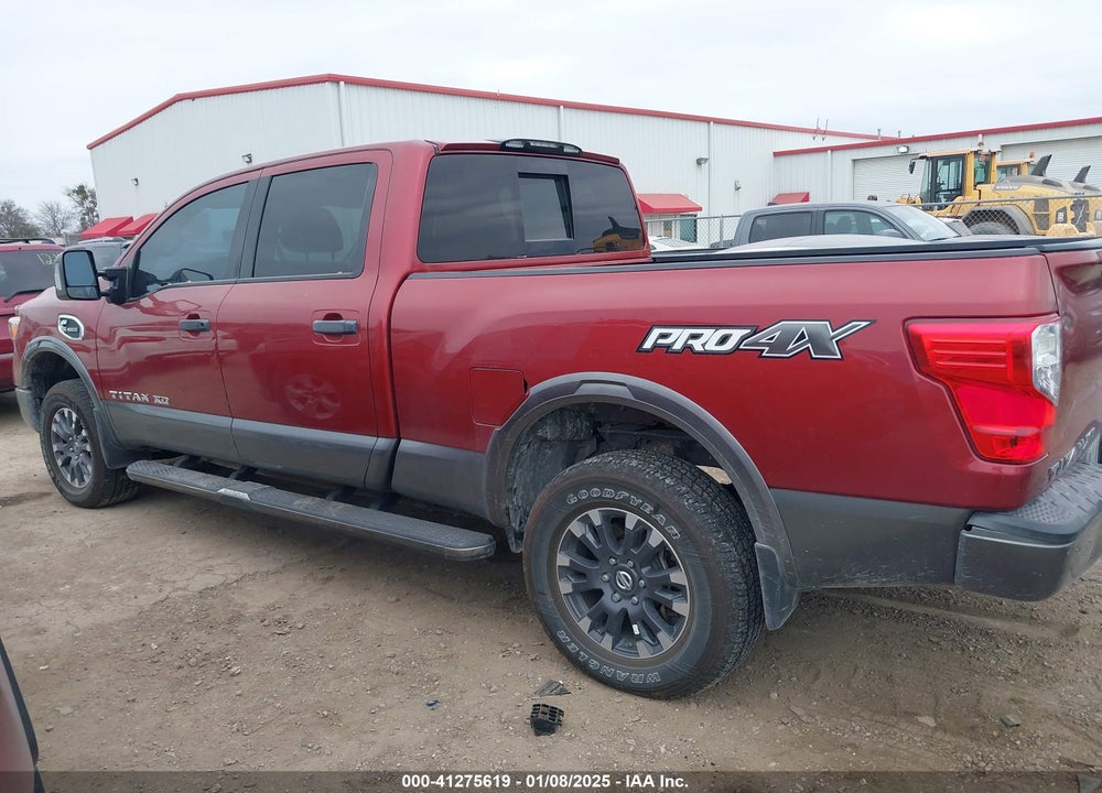 2017 NISSAN TITAN XD VIN: 1N6BA1F44HN546415