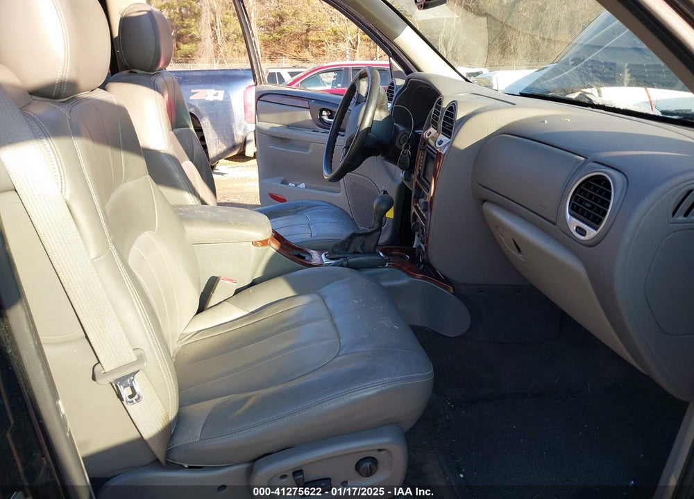 2004 GMC ENVOY SLT VIN: 1GKDT13S742248322