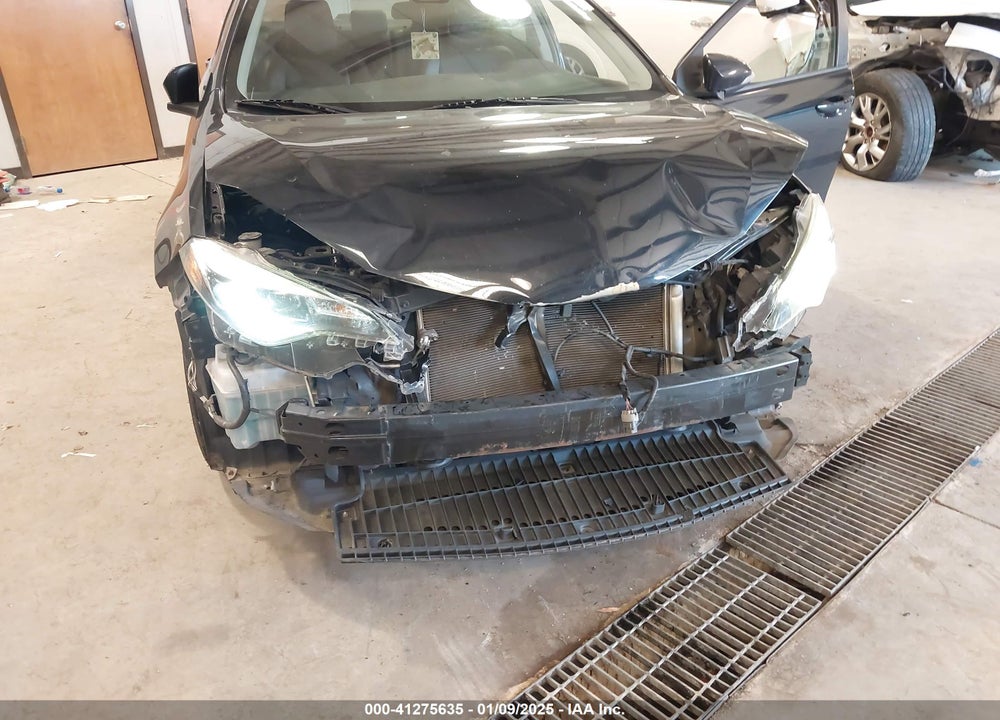 2017 TOYOTA COROLLA VIN: 2T1BURHE3HC755579