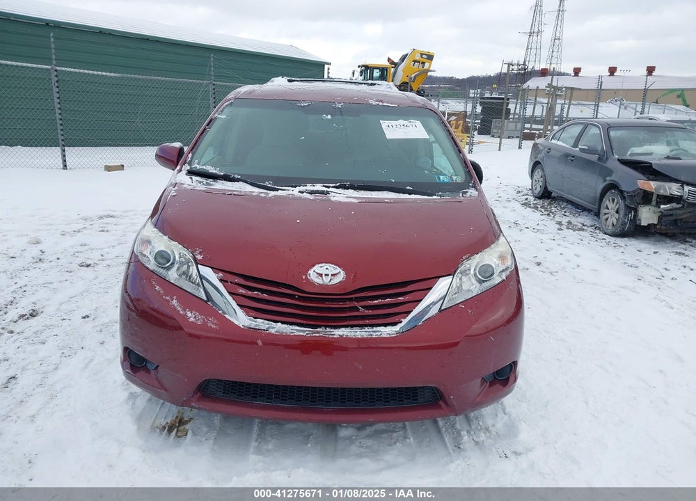 2015 TOYOTA SIENNA LE 8 PASSENGER VIN: 5TDKK3DCXFS630137