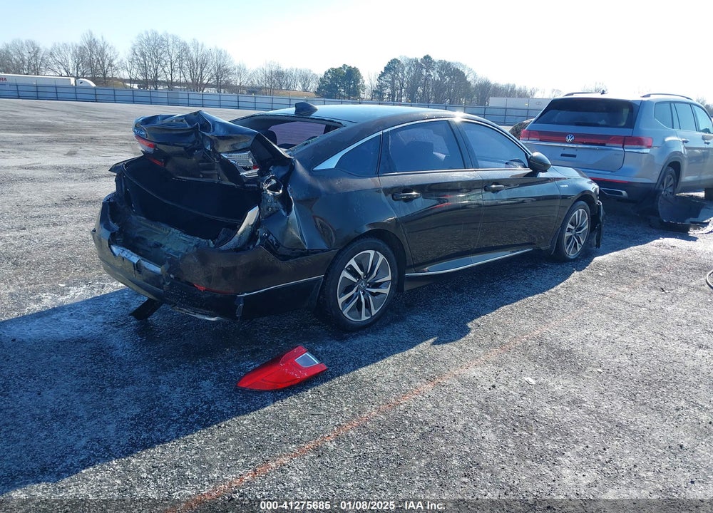 2018 HONDA ACCORD HYBRID VIN: 1HGCV3F53JA013129