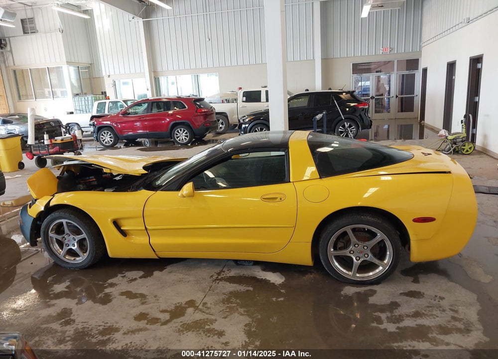 2000 CHEVROLET CORVETTE VIN: 1G1YY22G1Y5105221