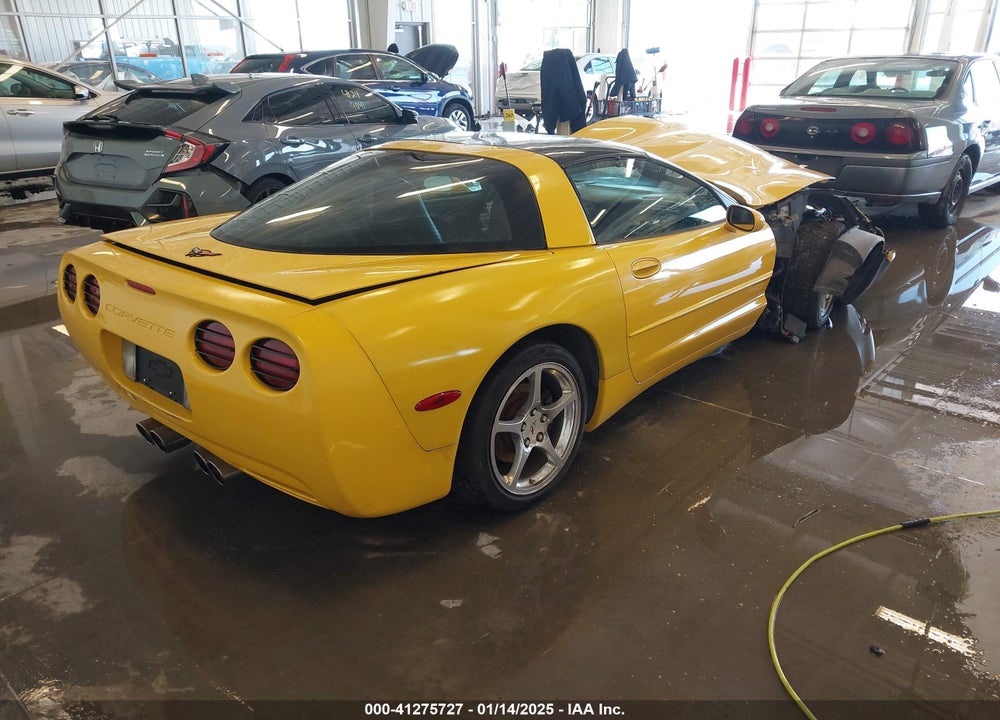 2000 CHEVROLET CORVETTE VIN: 1G1YY22G1Y5105221