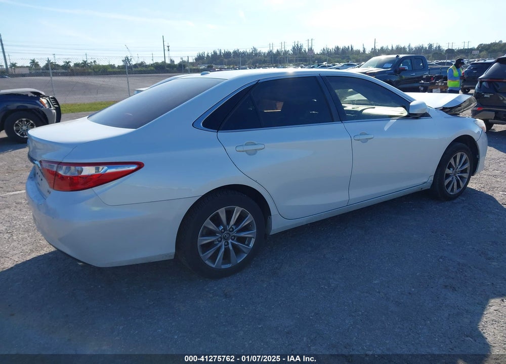 2017 TOYOTA CAMRY XLE VIN: 4T1BF1FK2HU418422