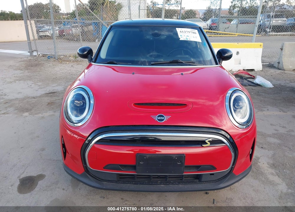 2024 MINI SE HARDTOP VIN: WMW13DJ07R2U39440