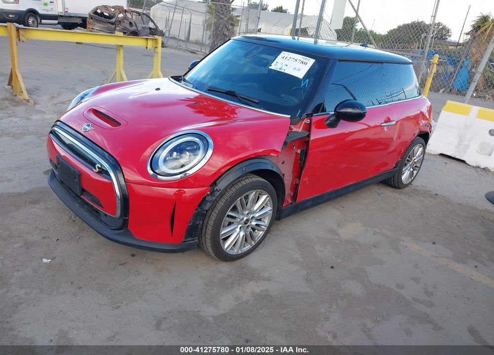 2024 MINI SE HARDTOP VIN: WMW13DJ07R2U39440