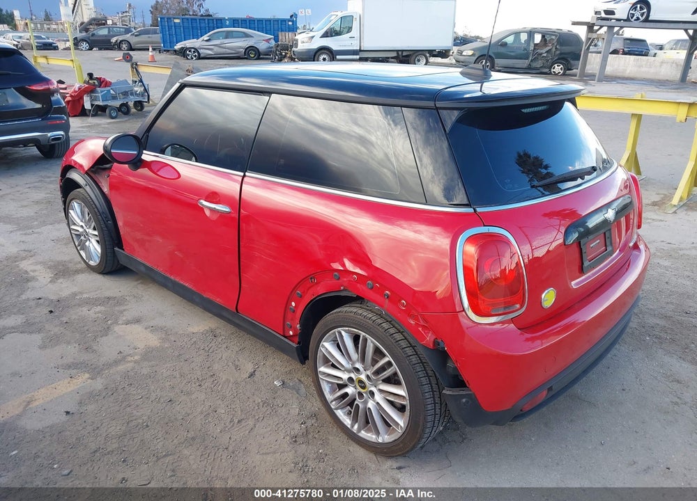 2024 MINI SE HARDTOP VIN: WMW13DJ07R2U39440