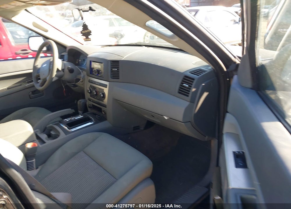 2007 JEEP GRAND CHEROKEE LAREDO VIN: 1J8GR48K07C585911