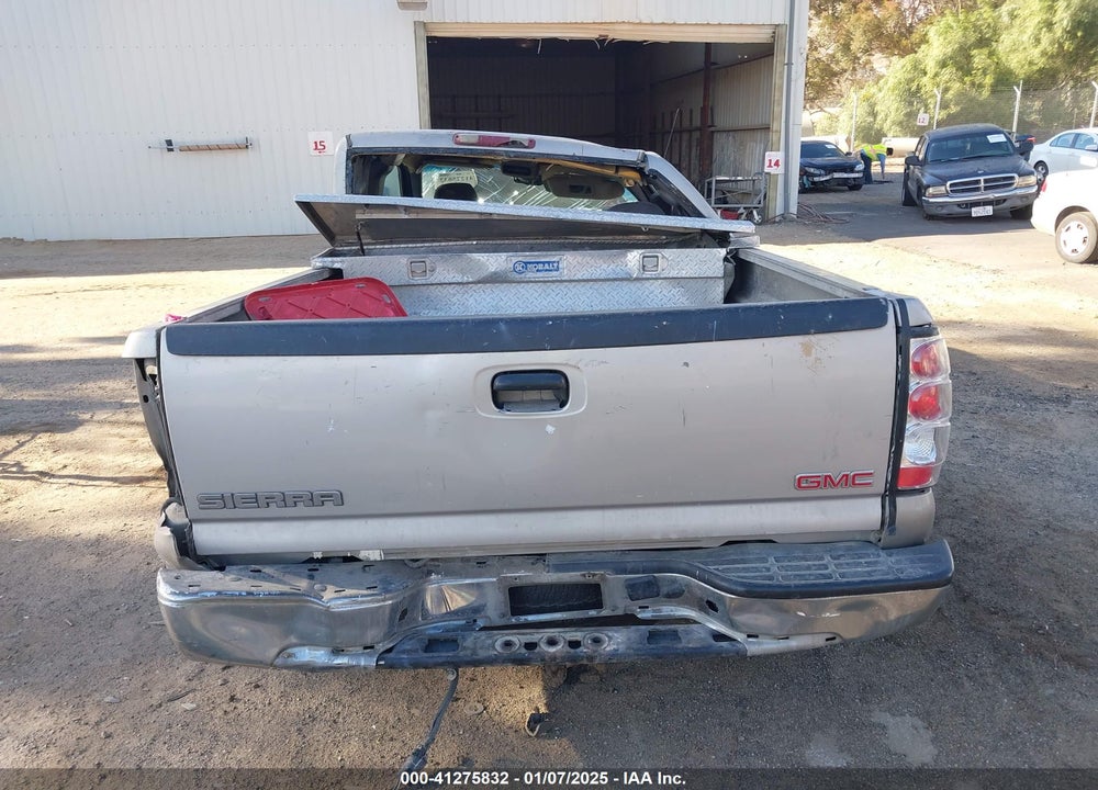 2003 GMC SIERRA 1500 SLE VIN: 2GTEC19V431136884