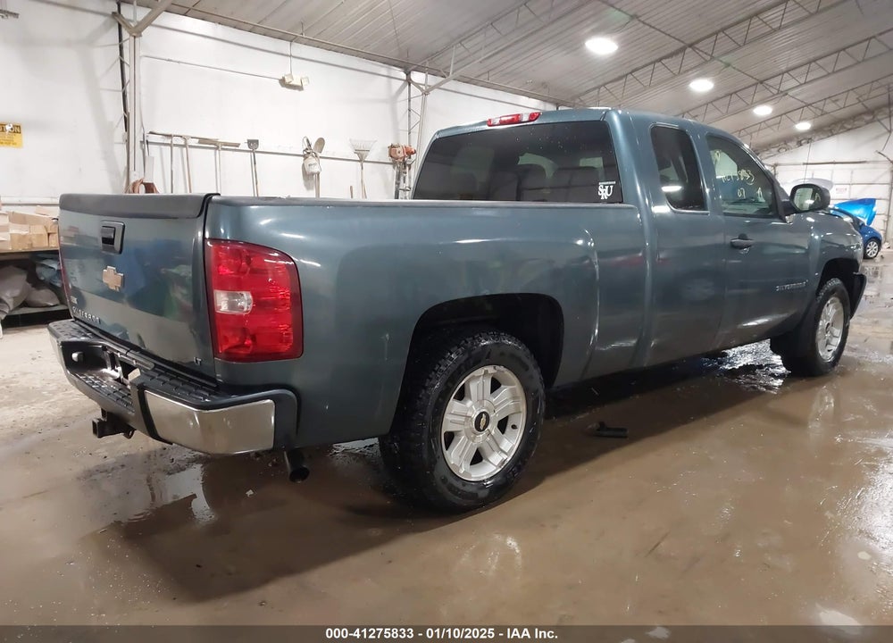 2007 CHEVROLET SILVERADO 1500 LT1 VIN: 1GCEK19007Z636903