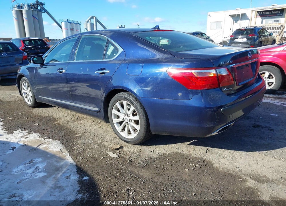 2011 LEXUS LS 460 VIN: JTHCL5EF5B5012017