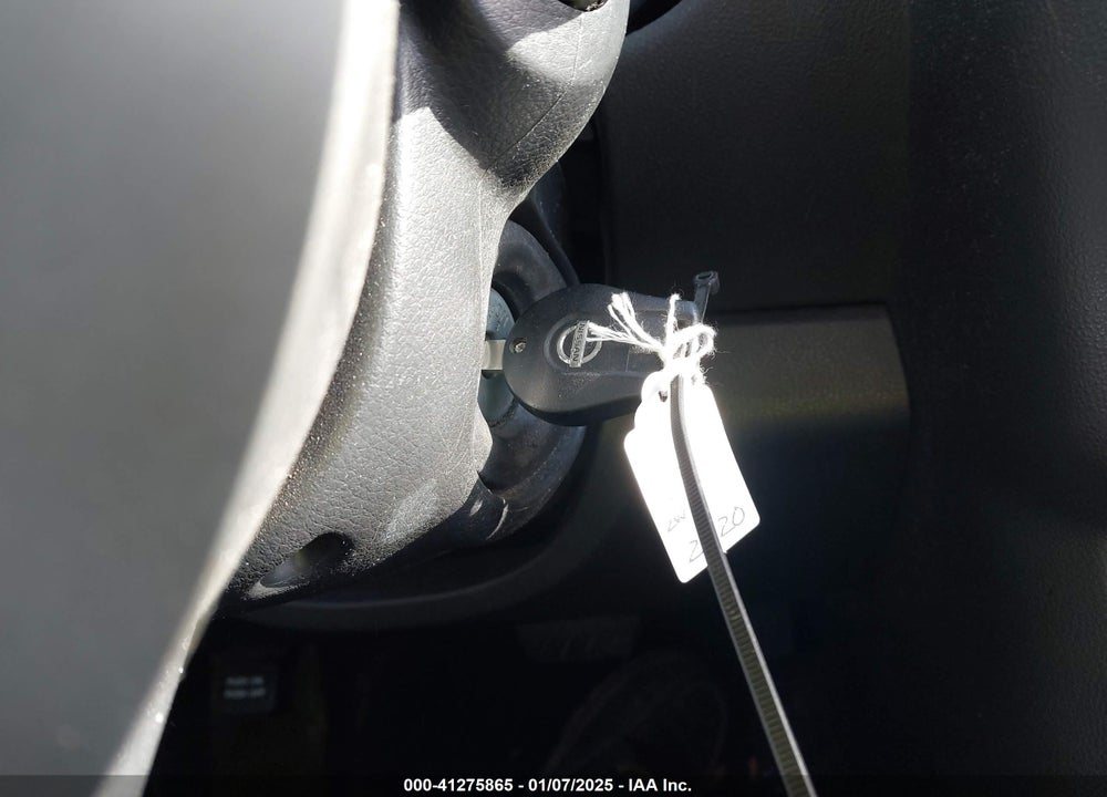 2015 NISSAN ROGUE SELECT S VIN: JN8AS5MV6FW262620