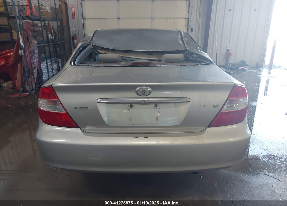 2004 TOYOTA CAMRY LE VIN: JTDBE32K940302029