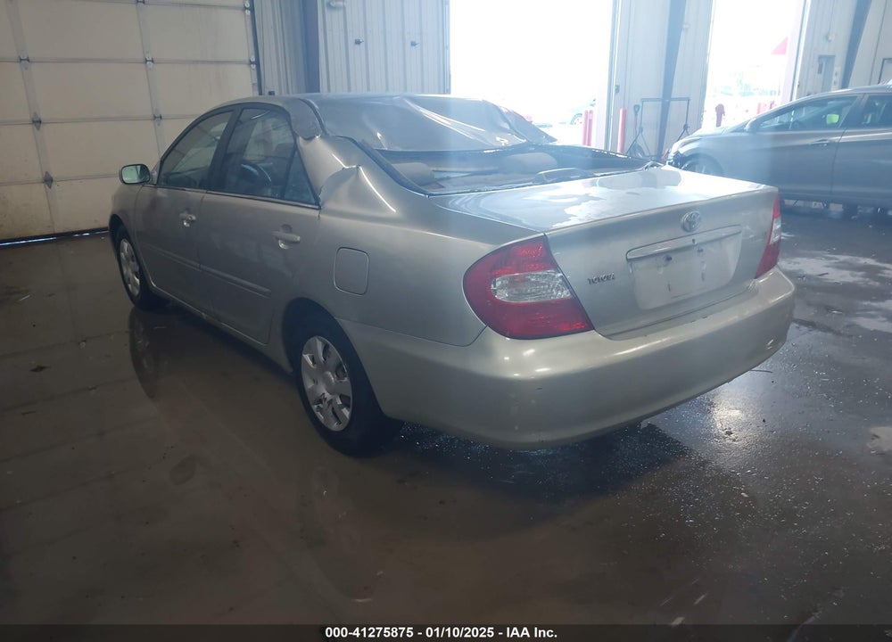 2004 TOYOTA CAMRY LE VIN: JTDBE32K940302029