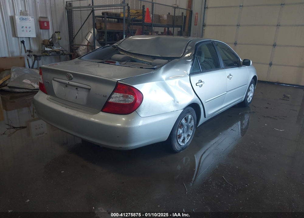 2004 TOYOTA CAMRY LE VIN: JTDBE32K940302029