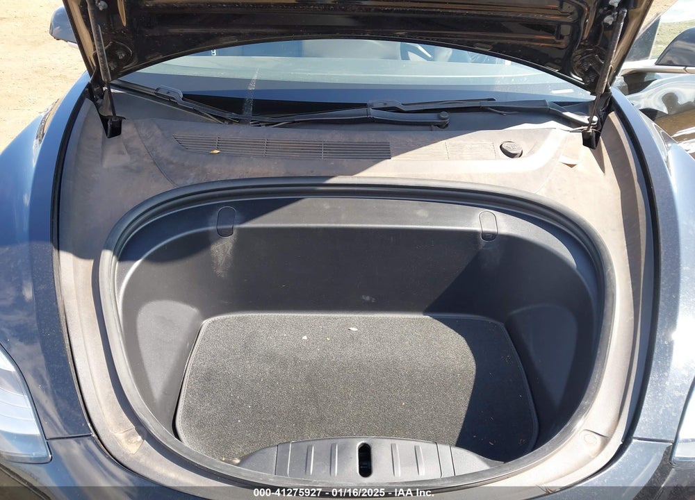 2018 TESLA MODEL 3 VIN: 5YJ3E1EB5JF182490