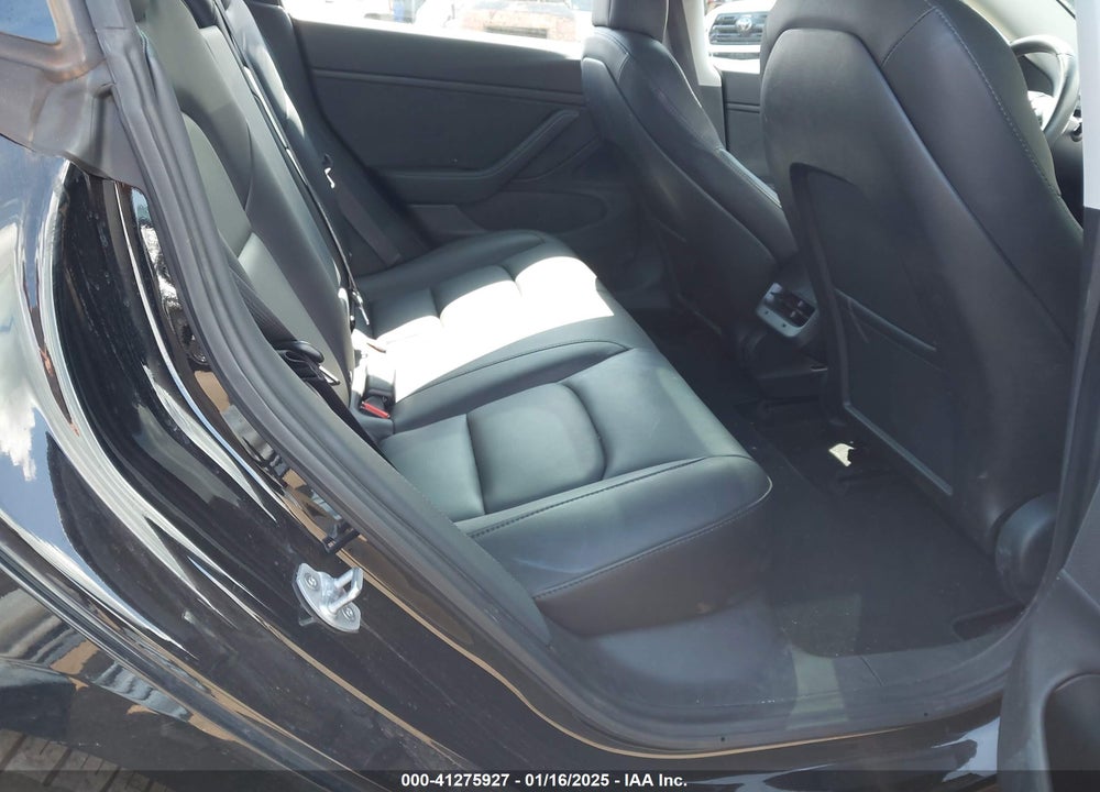 2018 TESLA MODEL 3 VIN: 5YJ3E1EB5JF182490
