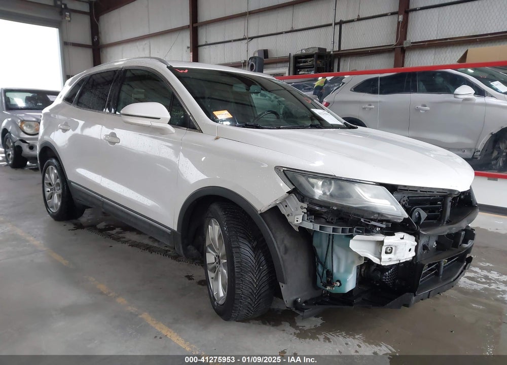2017 LINCOLN MKC SELECT VIN: 5LMCJ2C96HUL09520