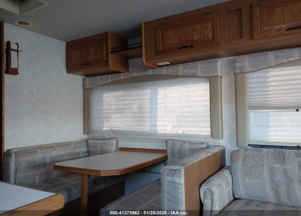 2003 WORKHORSE CUSTOM CHASSIS MOTORHOME CHASSIS P3500 VIN: 5B4LP57G923350131