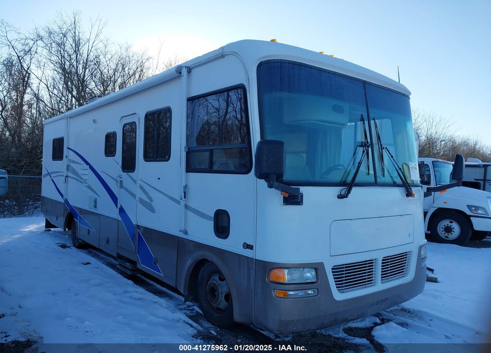 2003 WORKHORSE CUSTOM CHASSIS MOTORHOME CHASSIS P3500 VIN: 5B4LP57G923350131